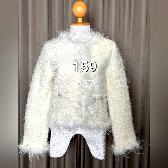Tweed-type with faux fur white jacket [glittered] US small - Picture 3 of 16